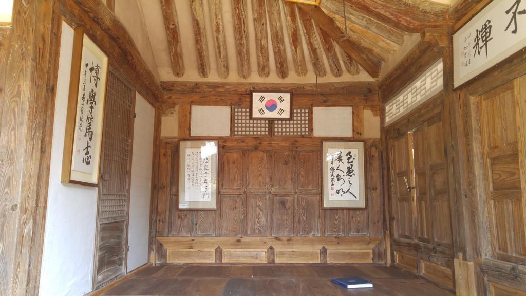 Samsan Traditional Hanok Guest House Gyeongju Exterior foto